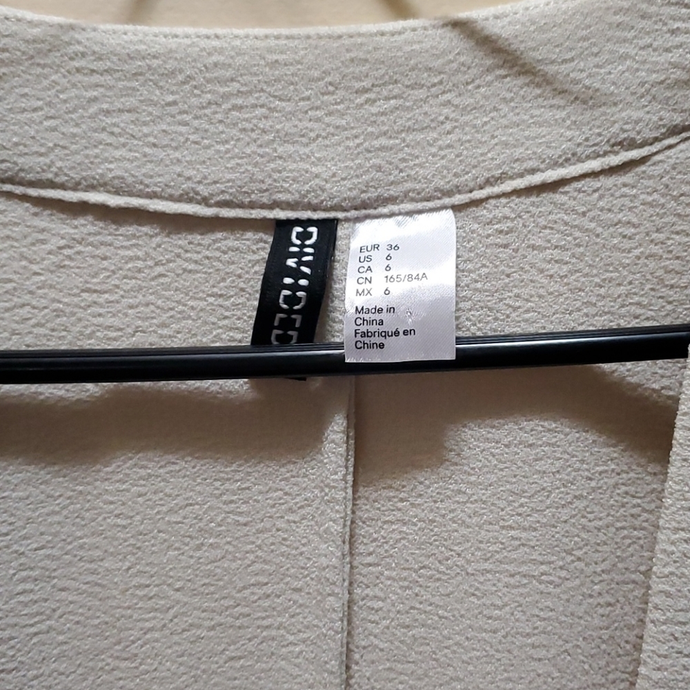 blazer - Picture 2 of 4